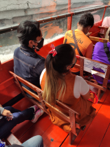 Bangkok | Někdo nosí i dva respirátory najednou