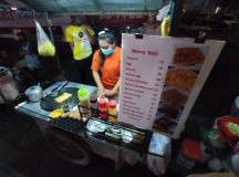 Bangkok | Banánová palačinka (roti) je oblíbená sladkost