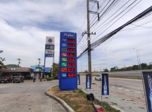 Thajsko | Ceny paliv v Thajsku vzrostly od mé poslední návštěvy v roce 2008 dvojnásobně